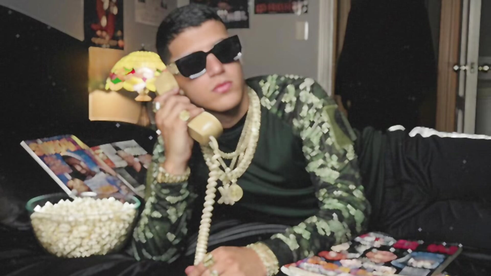 814141d2b2184f829500bf1361eb767f - video by cabostudio cam model