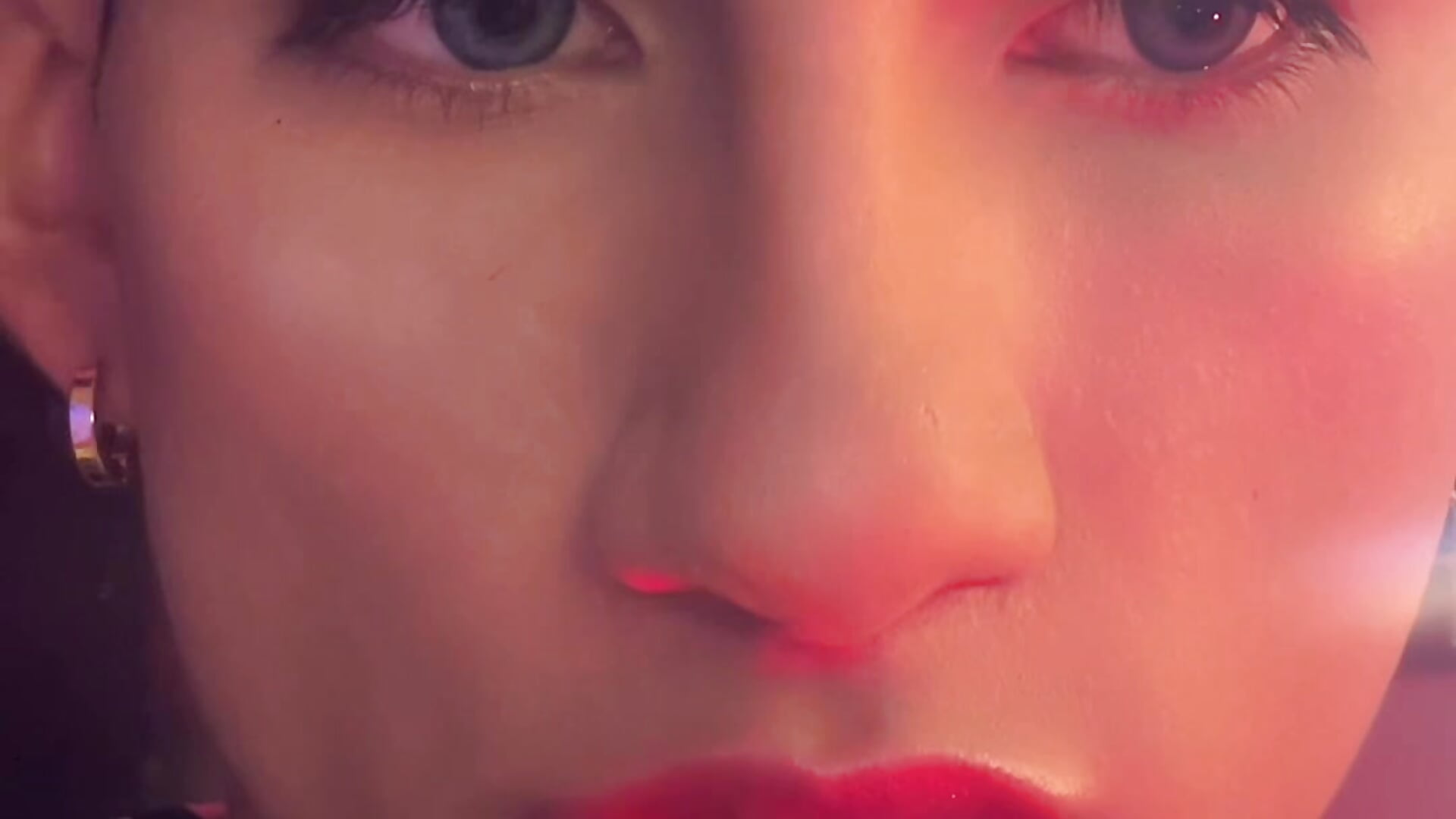 My fire makes me strong💋❤️‍🔥 - video by Erick_Velveth cam model