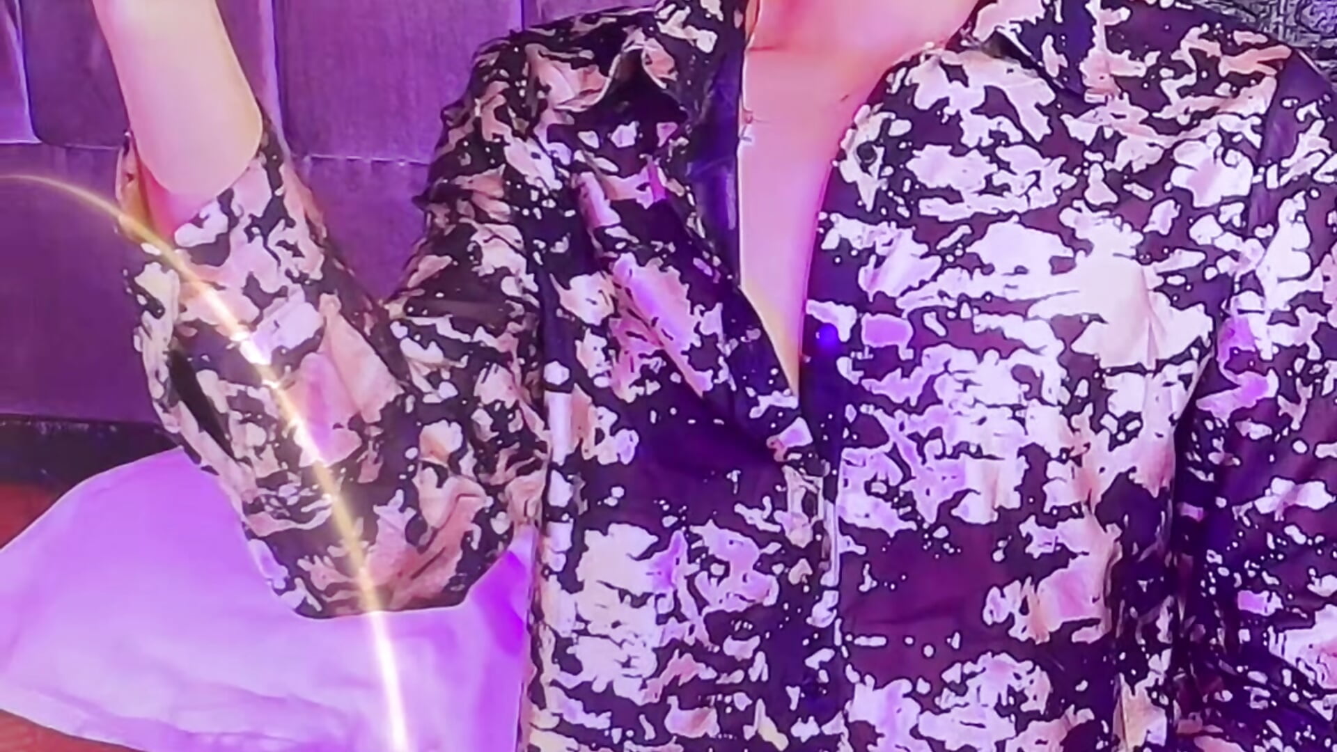 💁🏻‍♂️ - video by Erick_Velveth cam model