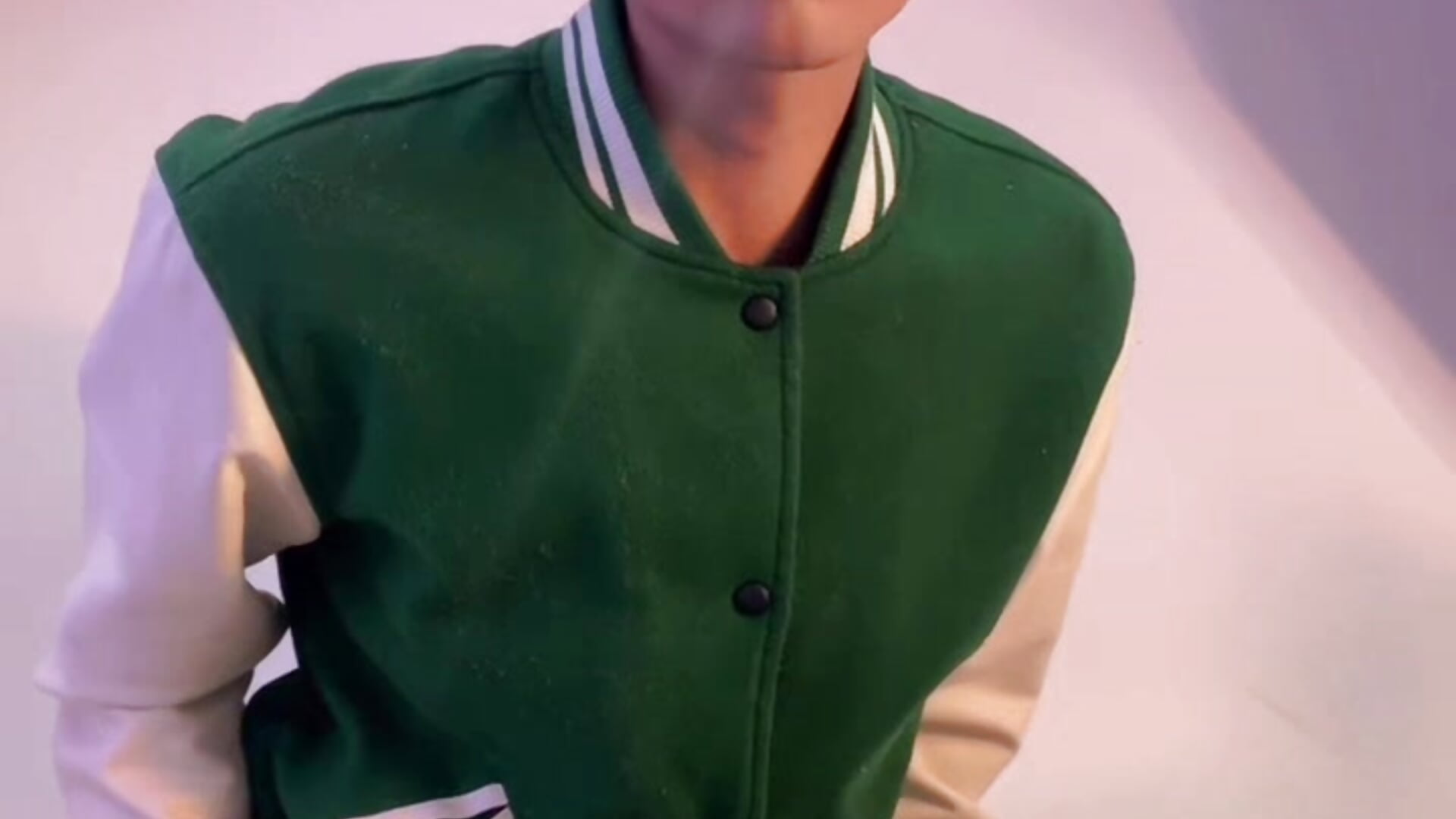 I like green - video của người mẫu cam Erick_Velveth