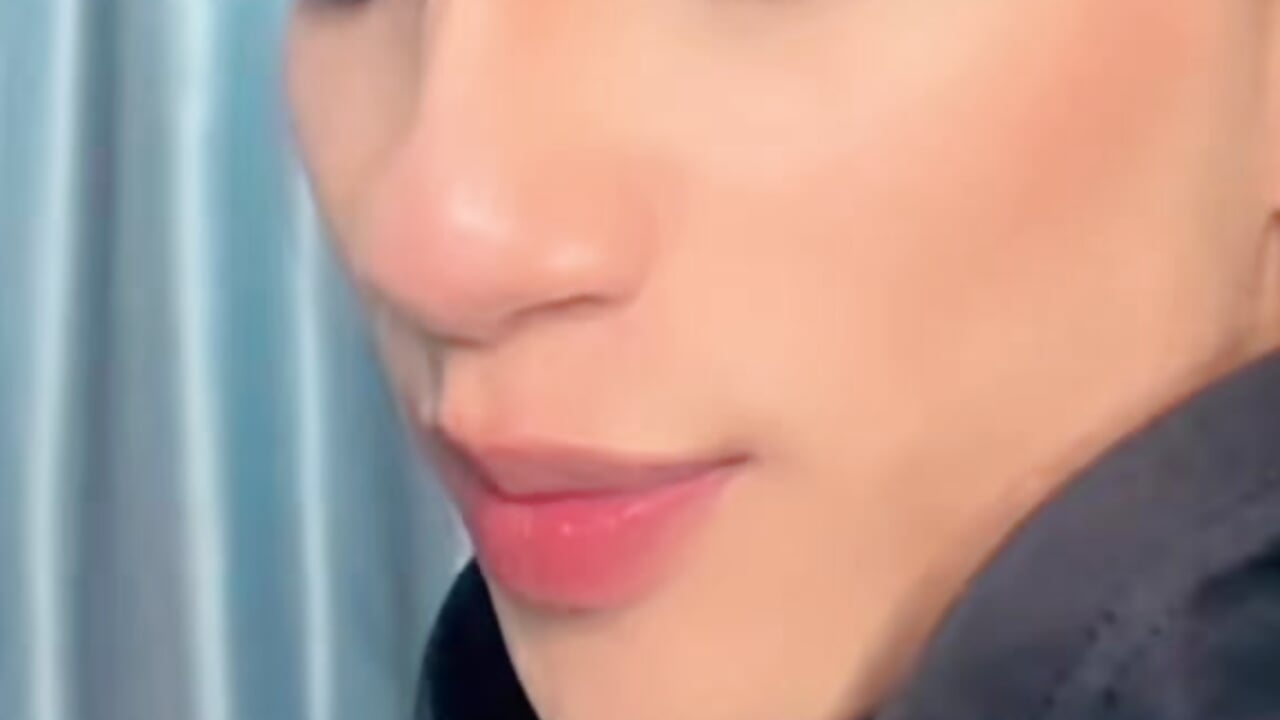 🥰 - video của người mẫu cam Erick_Velveth