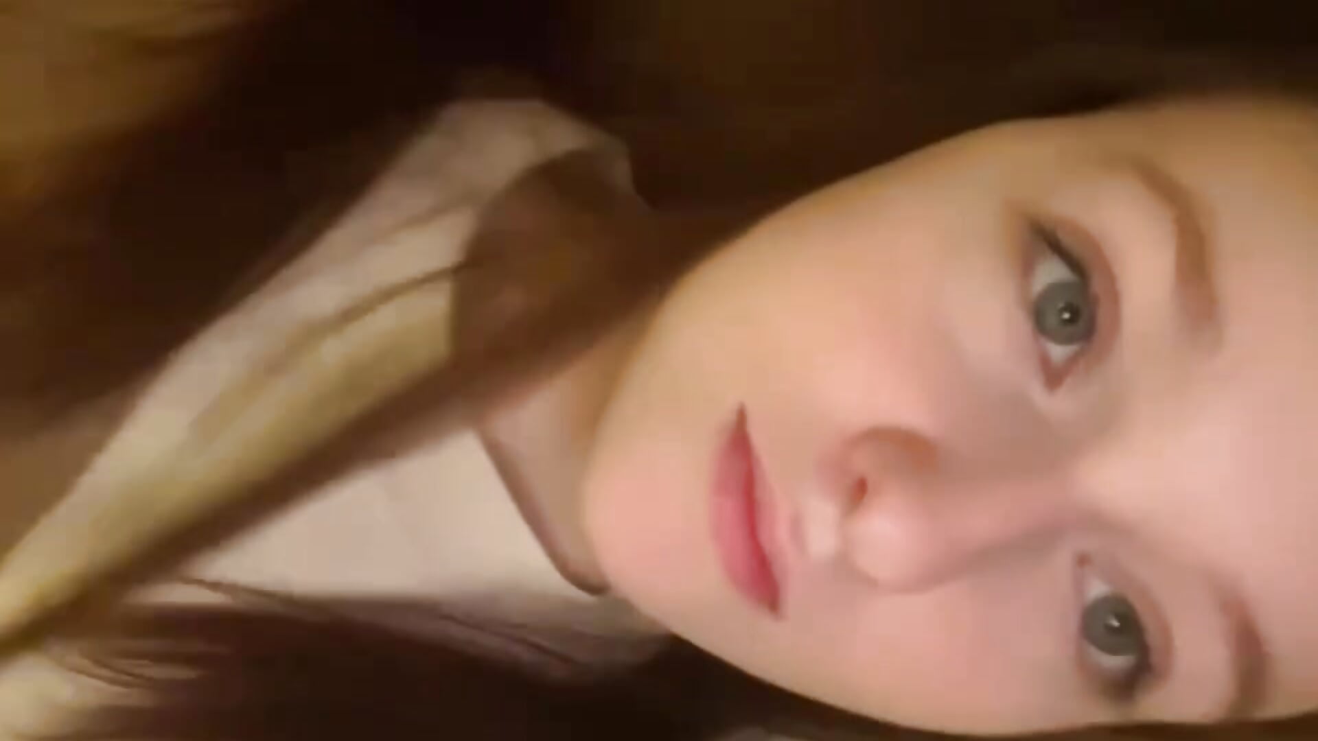 Tongue out with me - video by IsabelleMoutoux cam model