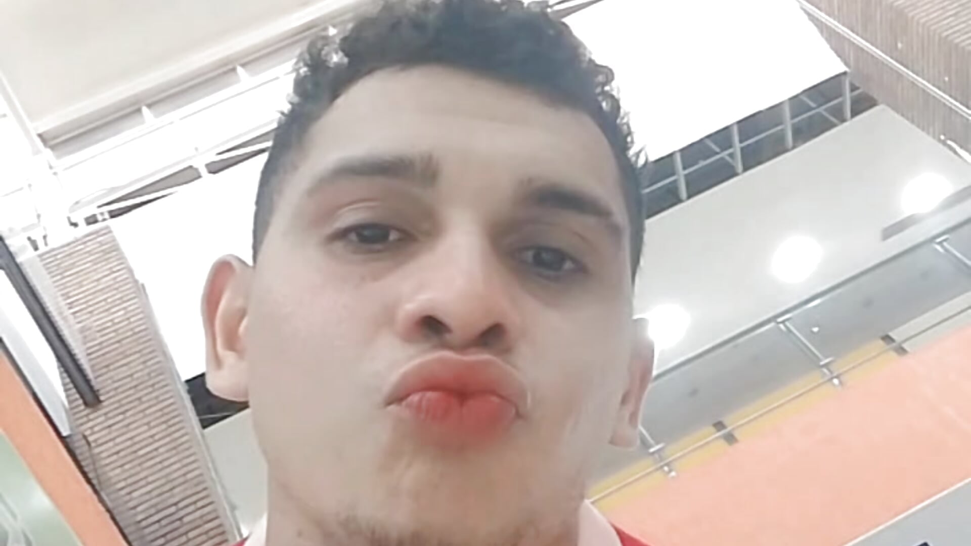 VID_20250128_065912_185 - video by Gustavojose022 cam model