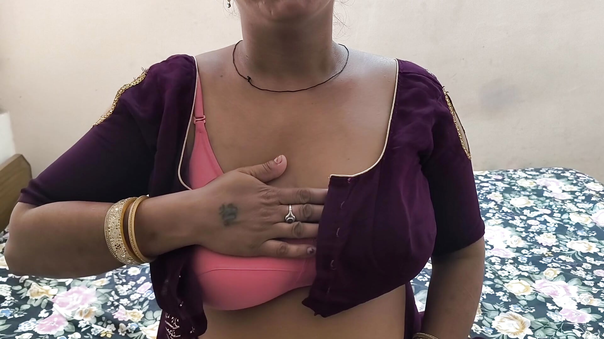 Teaser What I'm doing in show - video by mansi_rawat05 cam model