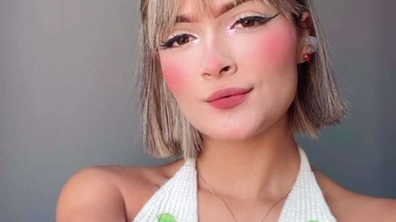 Lovely💋 - video của người mẫu cam LuisaJonnes_