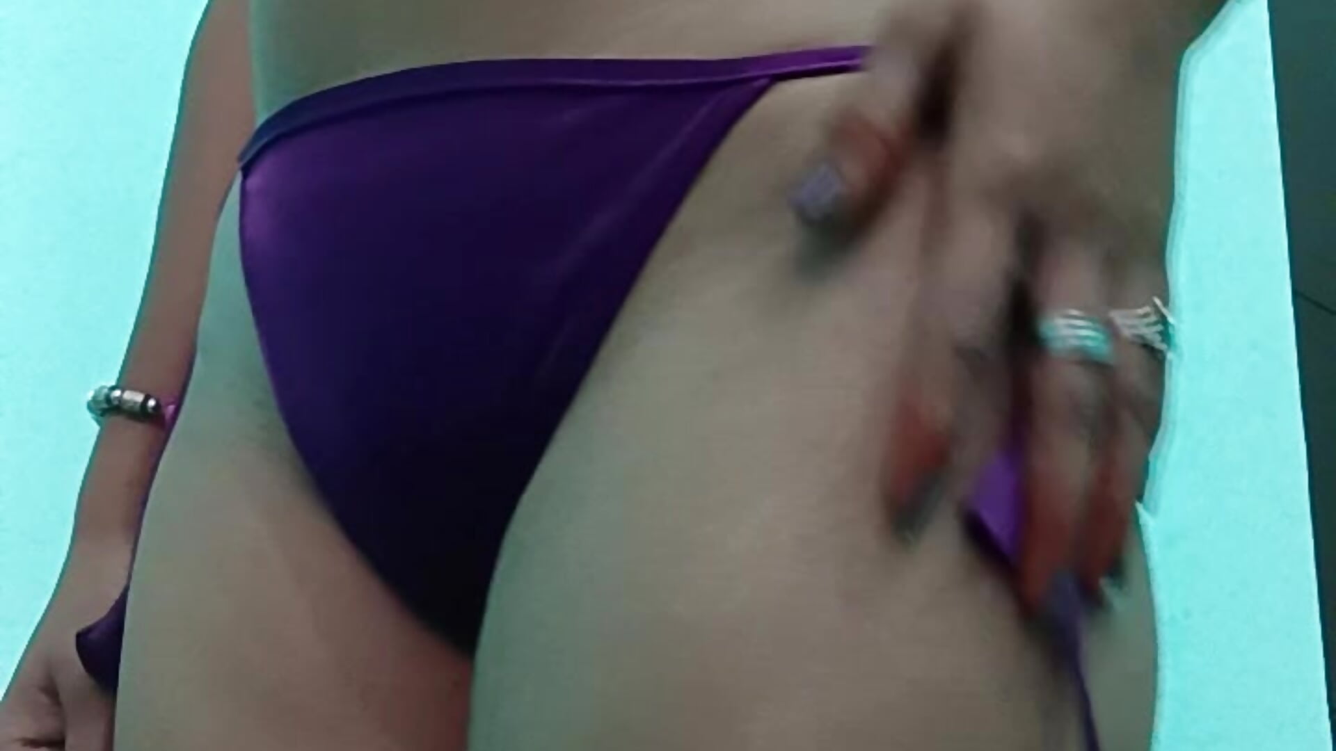 19225 - فيديو من soni_megwal موديل الكام