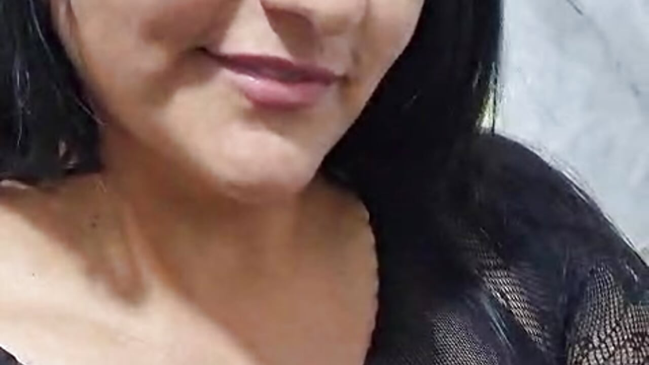 WhatsApp Video 2025-09-18 at 1,36,41 PM - Samy_moore14 캠 모델의 동영상