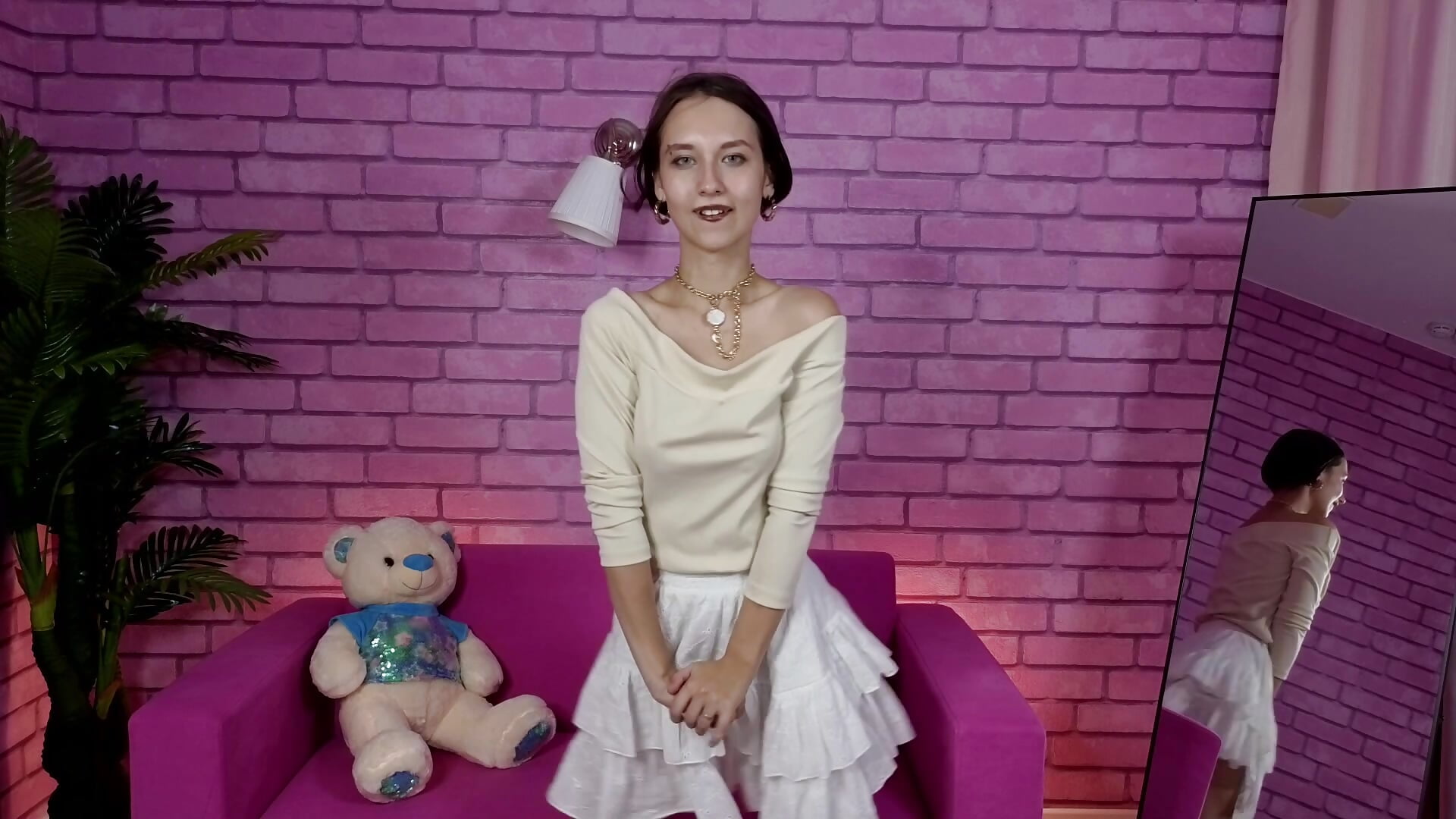 2025-10-03 12-19-55 - video by prettiestwinsor cam model