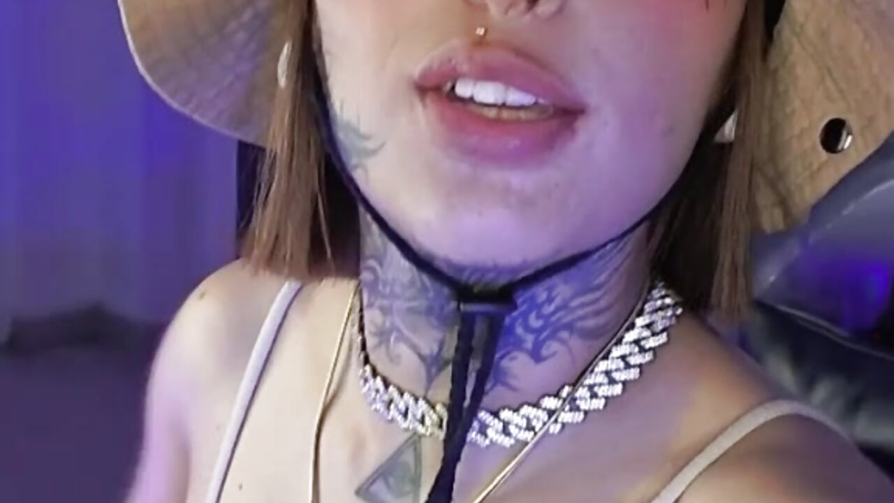 148275 - video by Gyal_8_ cam model