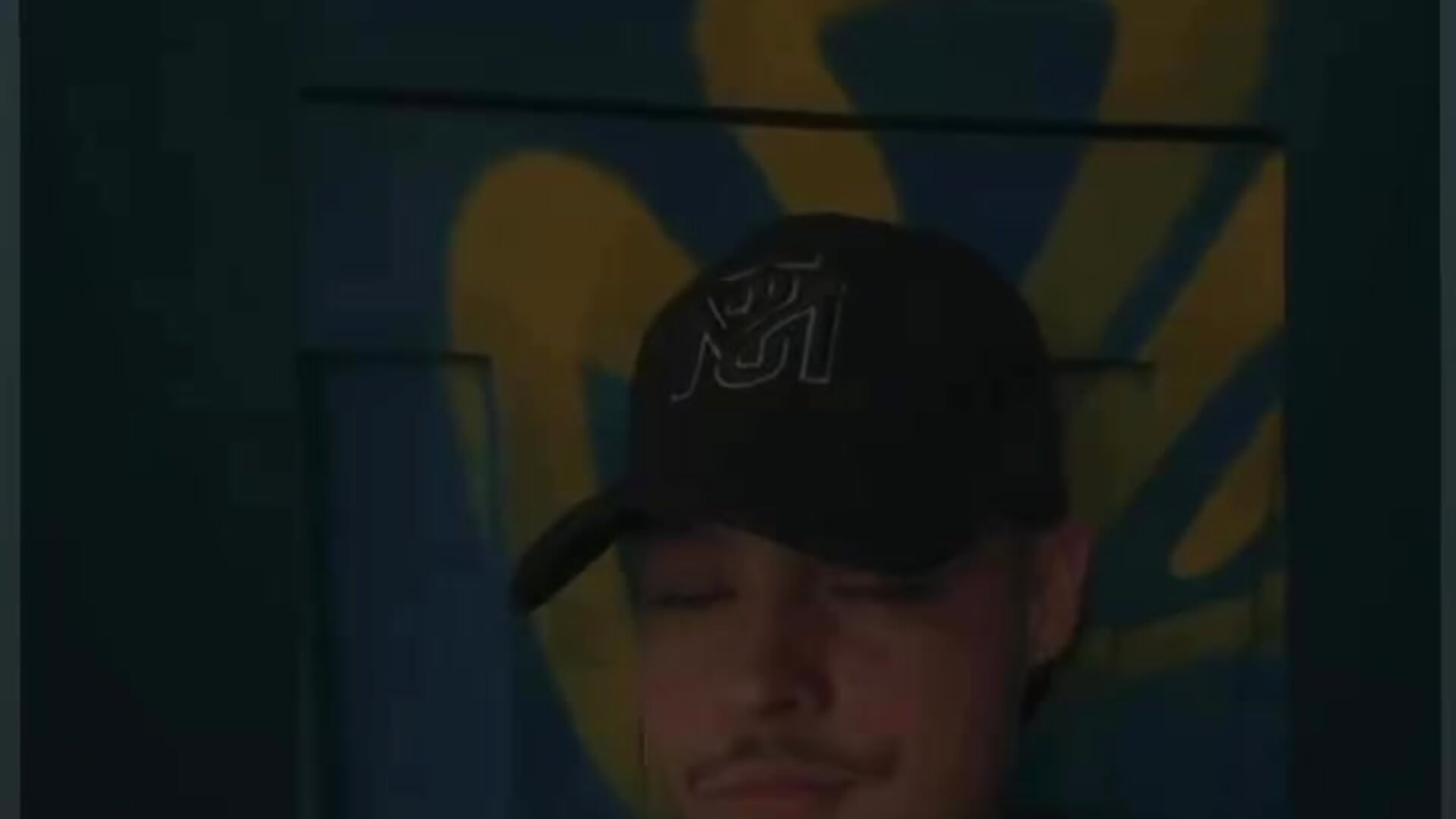 213340e8fd7943e392a8830973c64135 - video by SexyBOy_2217 cam model