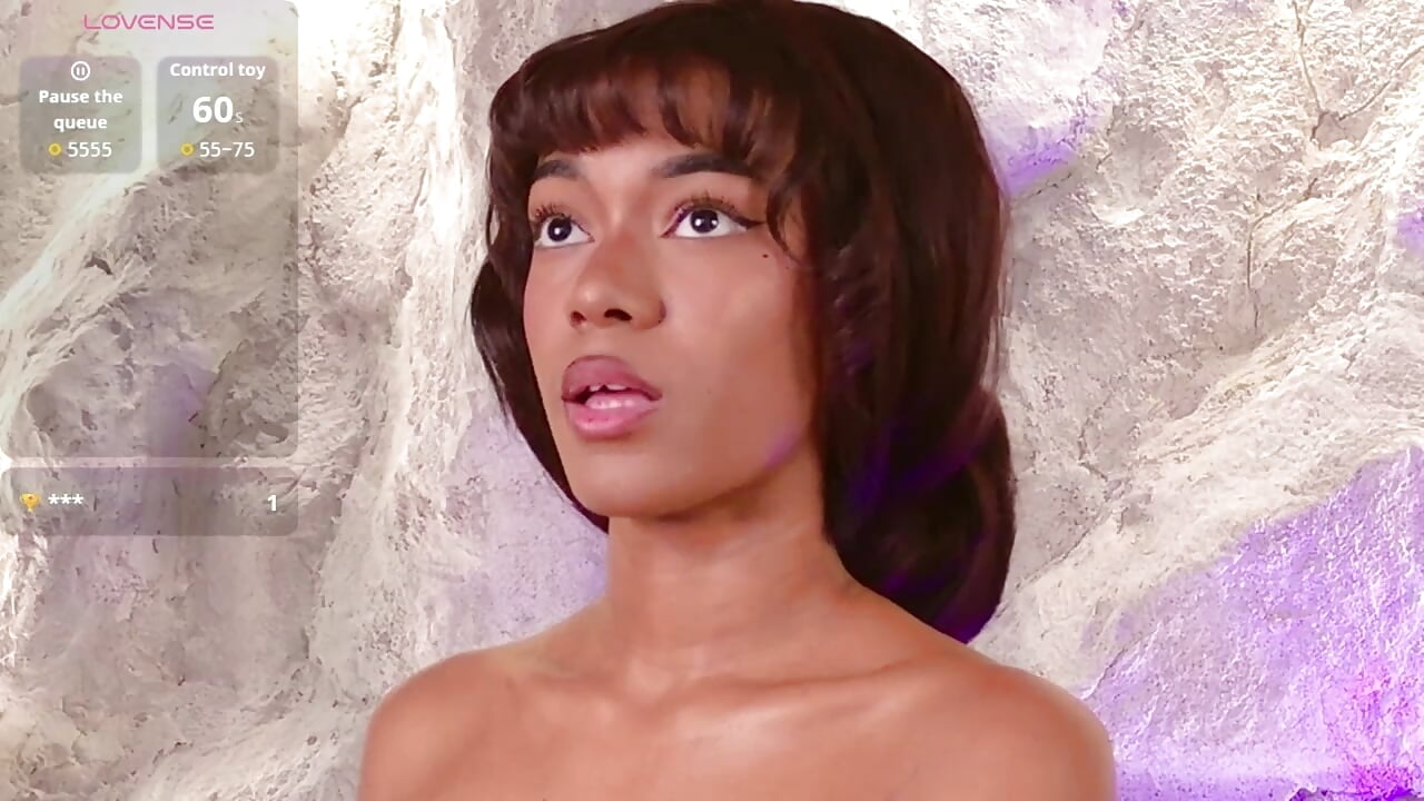 My face is perfect to attract your attention 🔥 – video od webkamerové modelky Stellaciel_