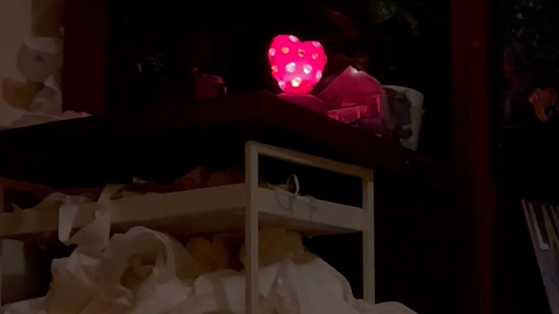 摩登人生 - video by fioralba cam model