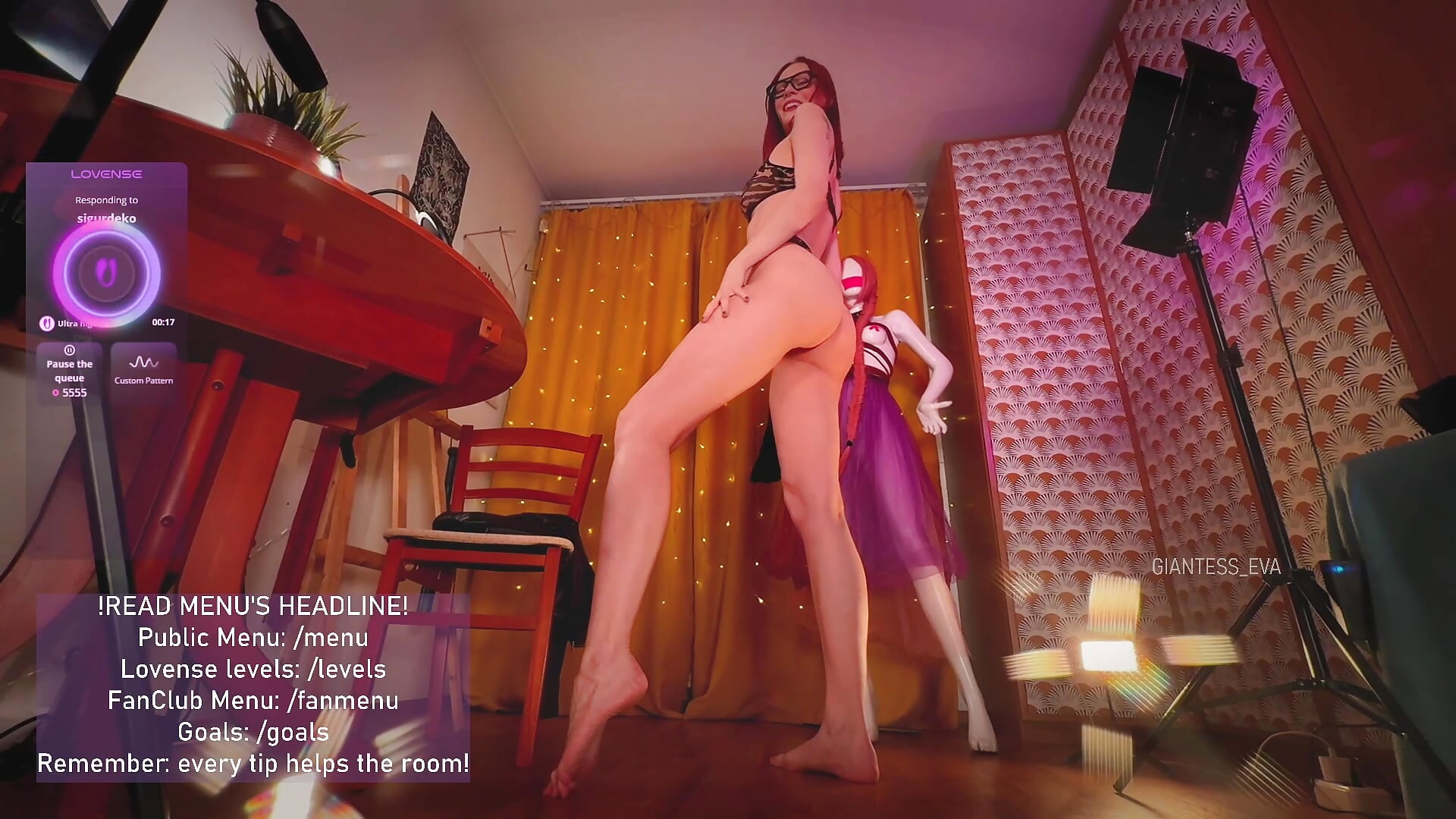 Funny is the new sexy. Right, tiny? - video by Giantess_Eva cam model