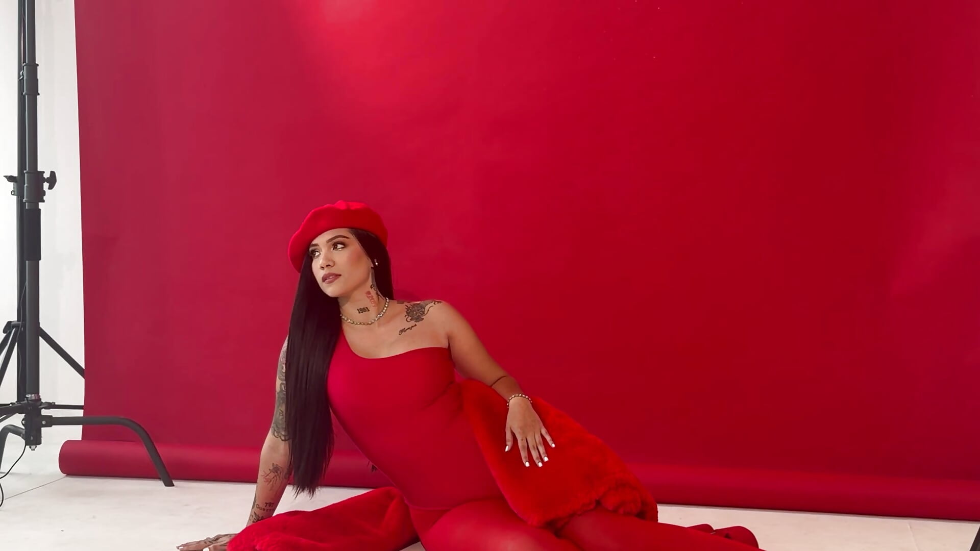 Pronto les subiré el resultado final🫶🏻 - video by liahouses cam model