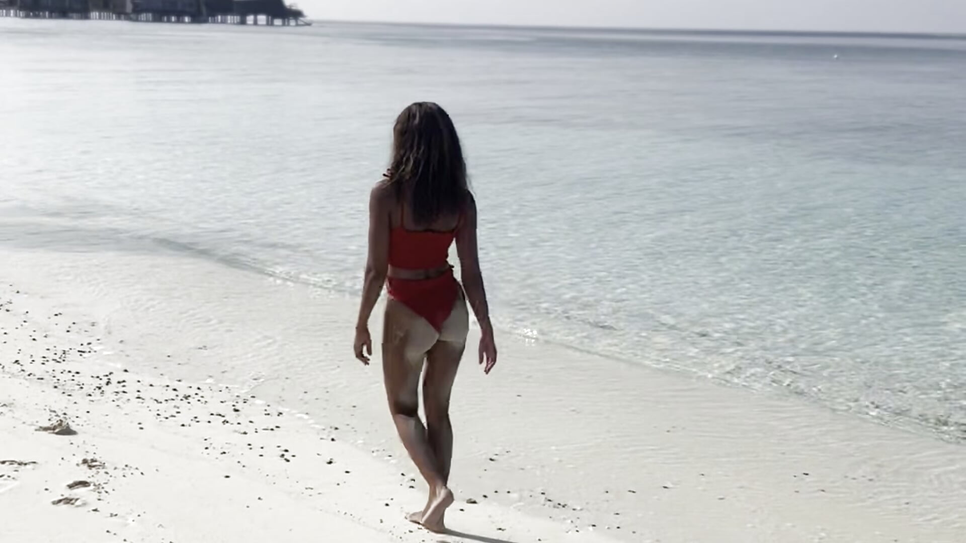 SweetAngie_x on the Beach - video by sweetangie_x cam model