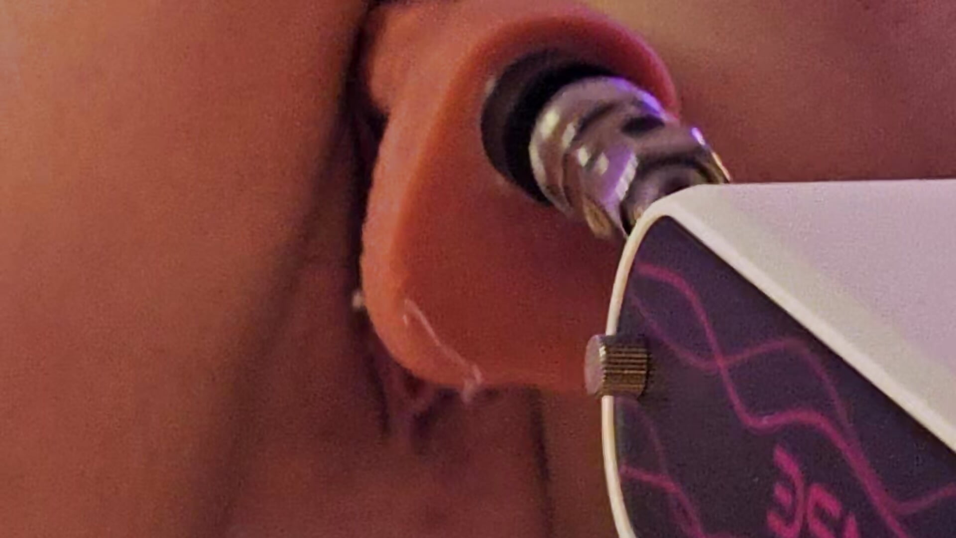 A beautiful video of me getting fucked doggy style in the pussy - video by Amelia-Rose666 cam model