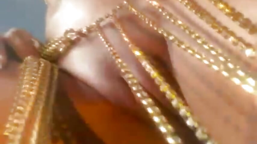 body in oil¿ - วิดีโอโดย ArySweet69 โมเดลแคม