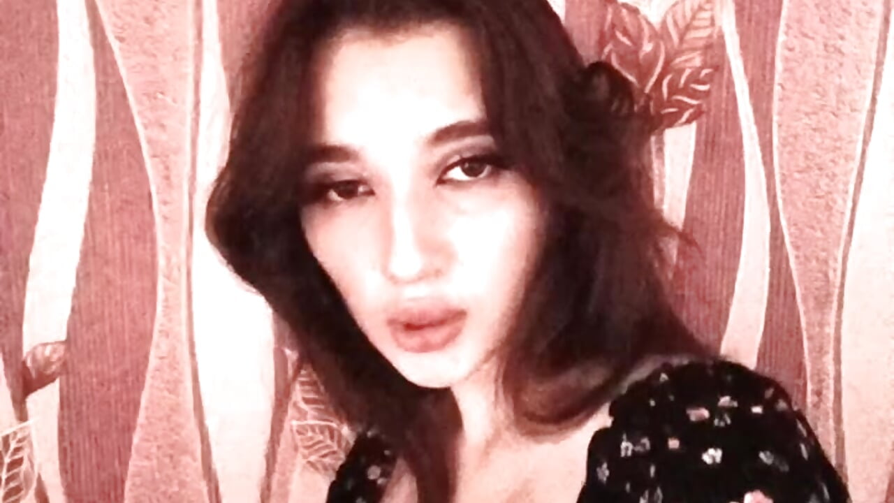 herrow!! - 視頻由 vivyboo111 主播提供