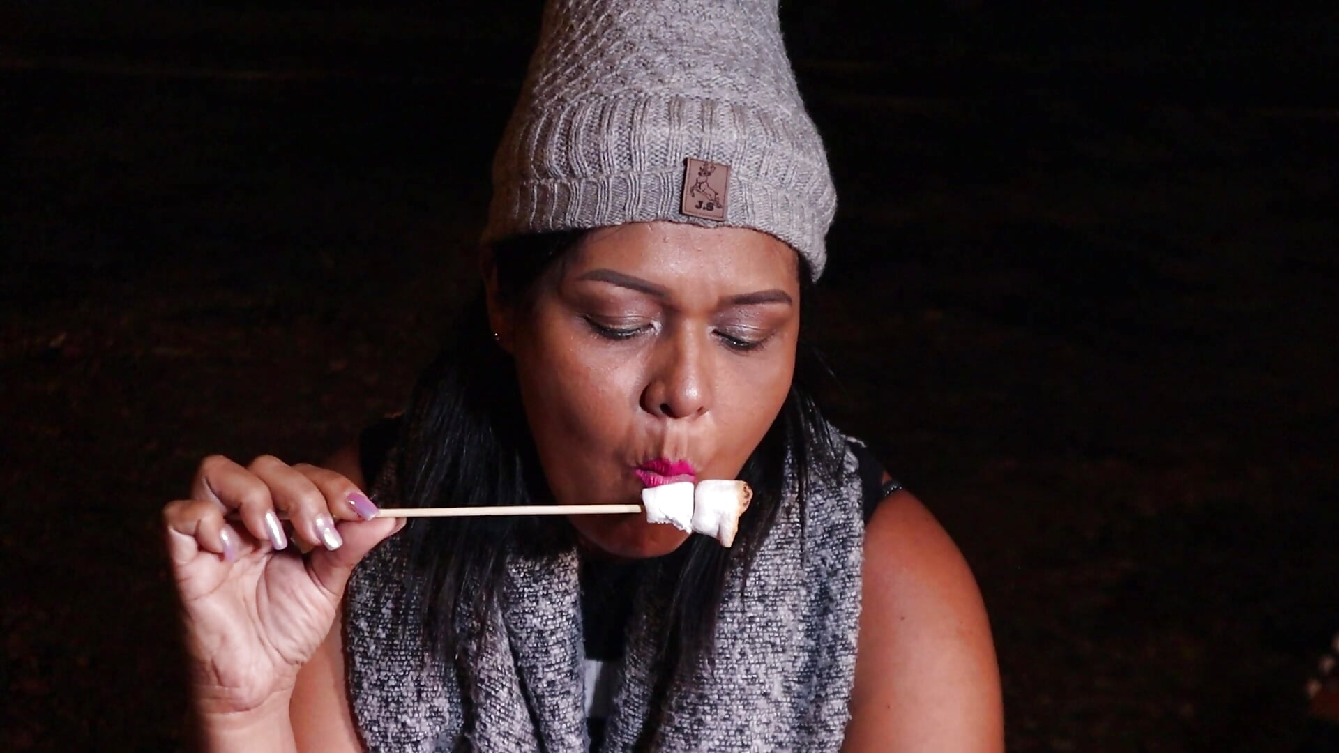 Camping - video by EmillyLim cam model