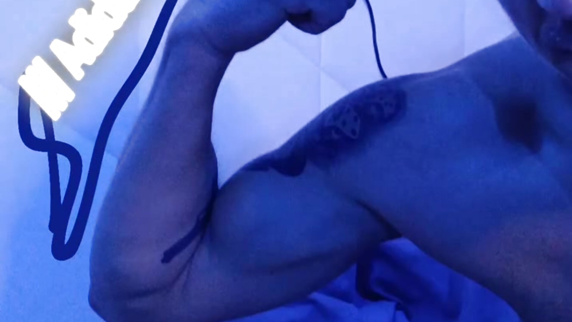 Силач - video di Adidas7217 modella di cam