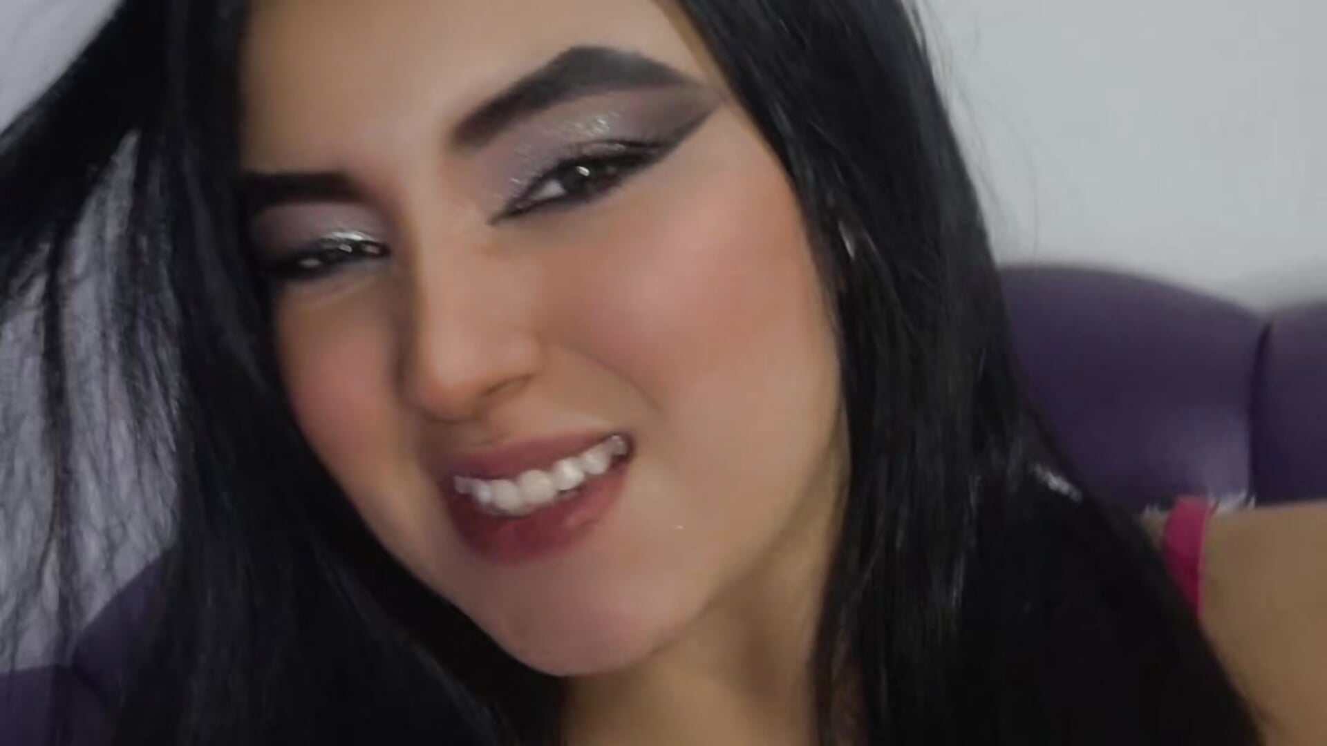 So hot - video by nayla_cutewc cam model