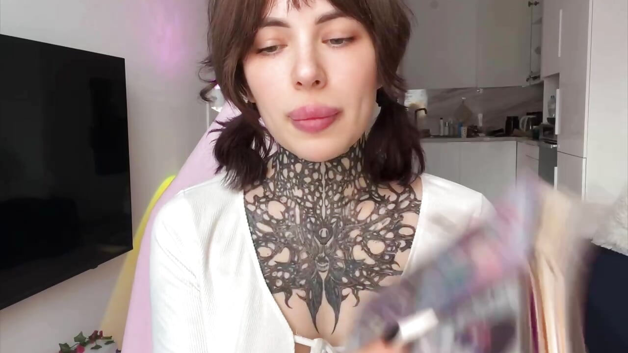 My Card Collection – video od webkamerové modelky Eva_Sonic