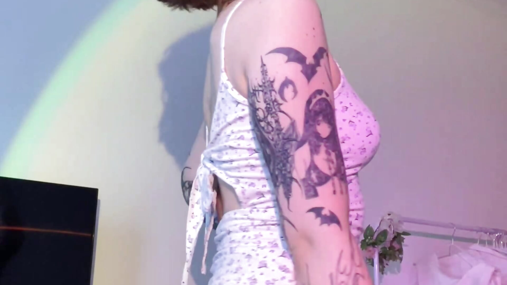 Mentally having a picnic with you in a field of flowers 🌺 - Video von Eva_Sonic Cam-Model