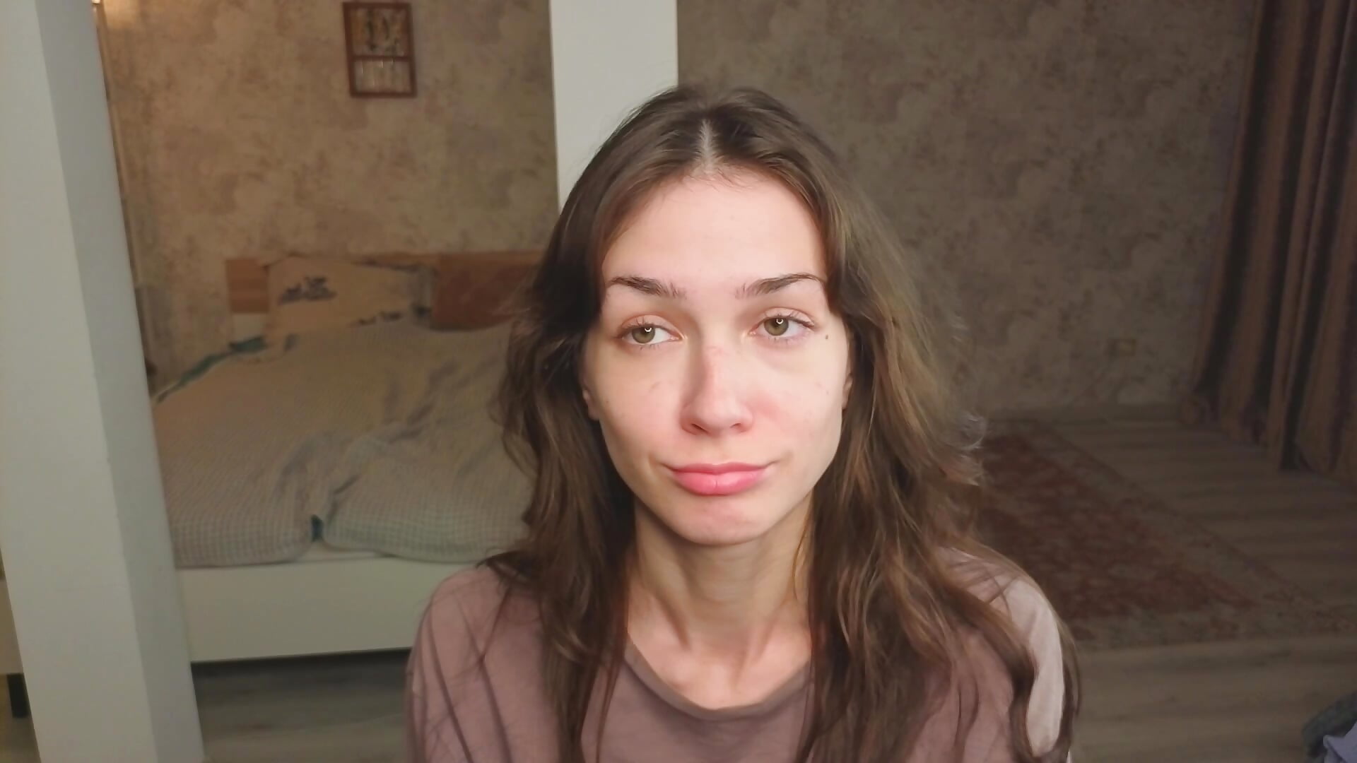 Just Me - vídeo de la modelo de cam ReneeLippeatt