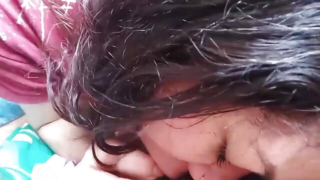 blowjob – video modela na kameri dronae