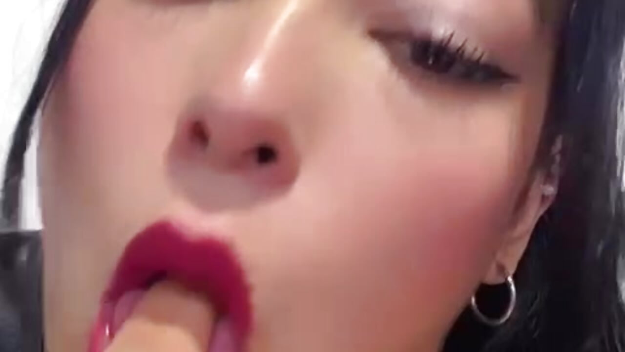 pretty girl - video by _Luna-1 cam model