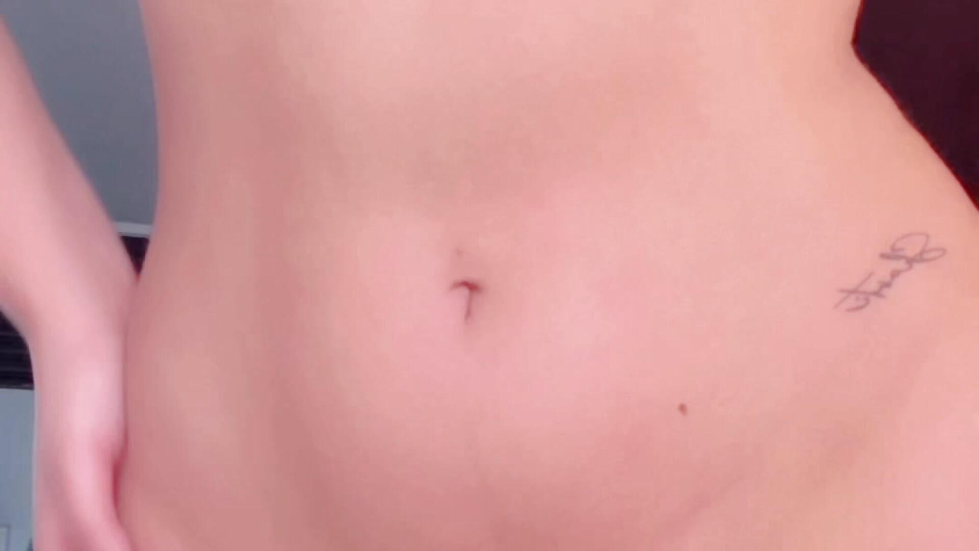 My body 🥵 - วิดีโอโดย angelesxoxo โมเดลแค ม