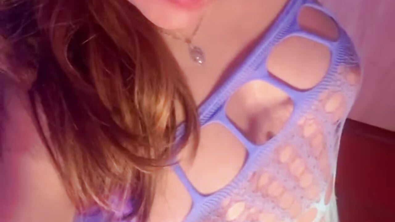hi 🌡️😍😘 - viviana_simmons28 adlı kamera modelinin videosu