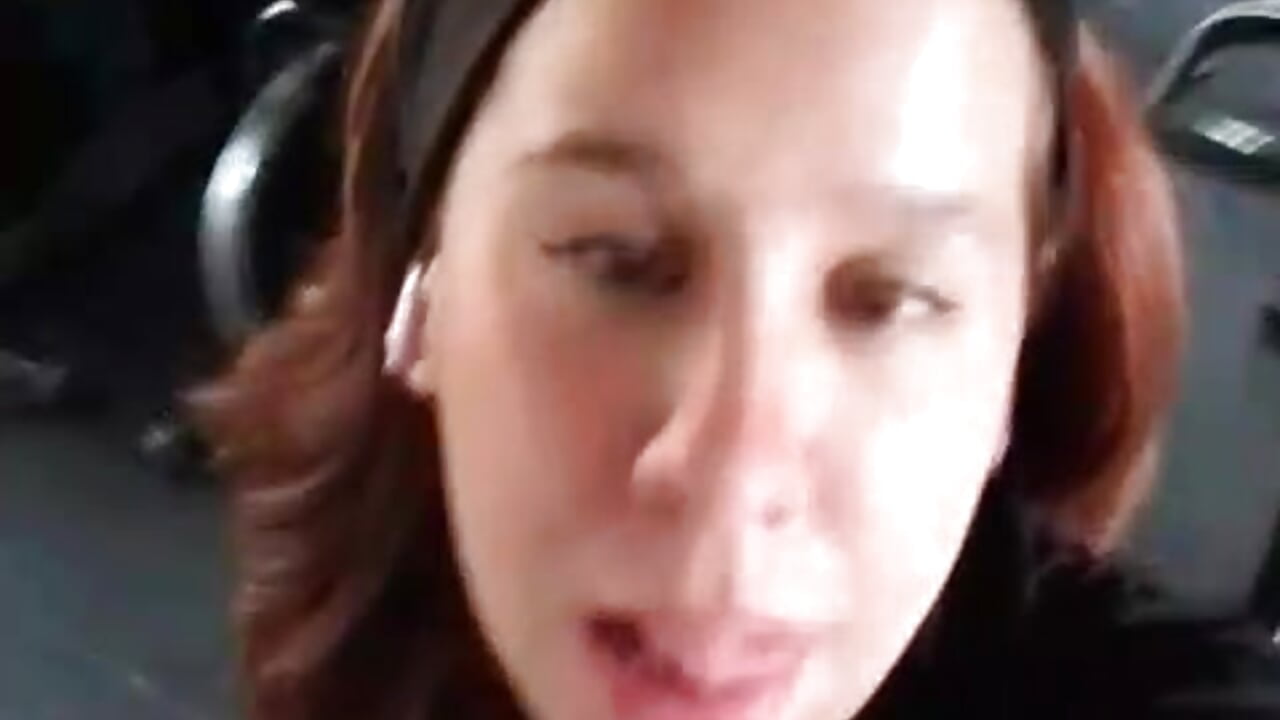 a day at the gym  ❤️ - video by viviana_simmons28 cam model