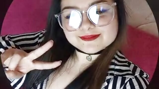 kiss you - video by NinelCroft cam model