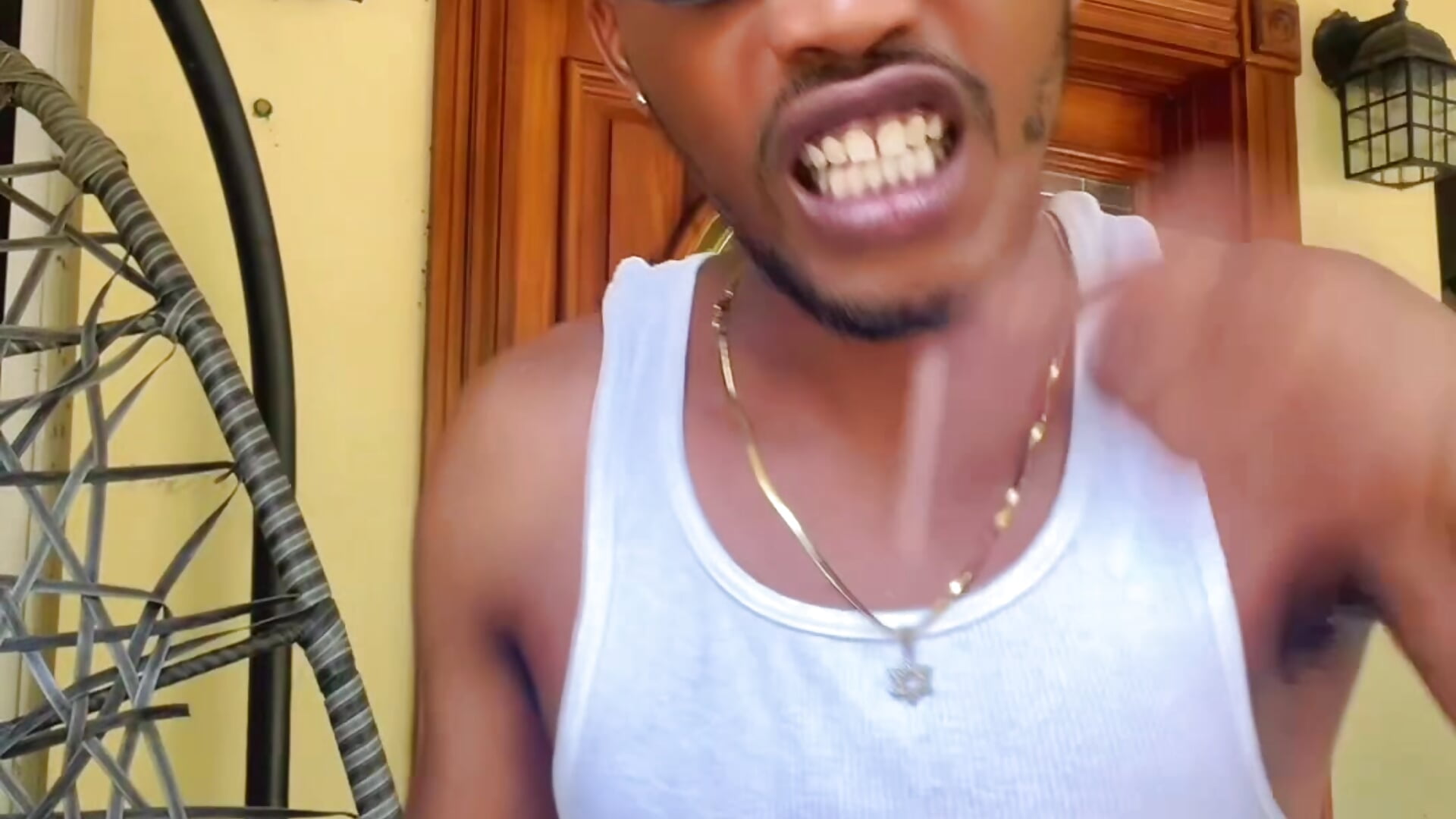 88a85810ab3d49289f9e73ec64b7bd72 - video by UNCUTKING10inch cam model