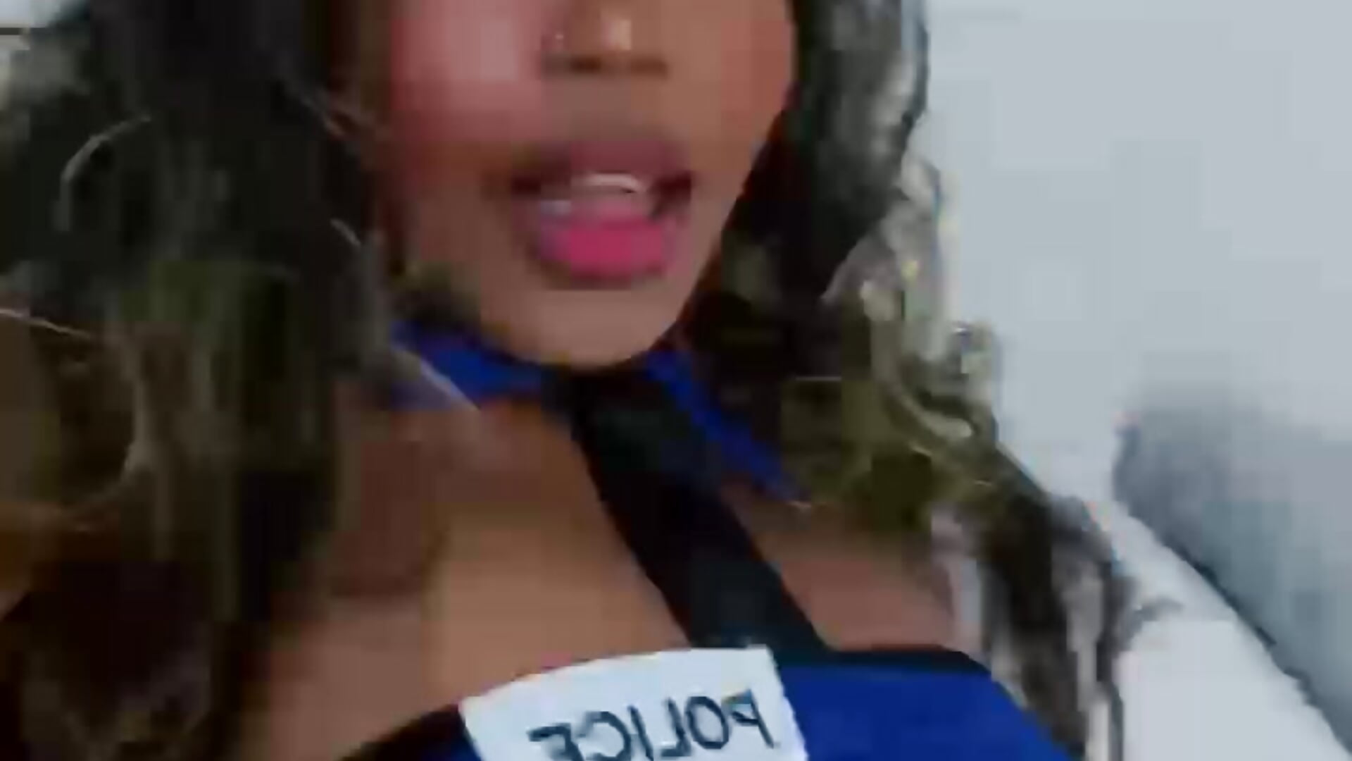 7d1a3ab5-c7de-4e15-8b1c-e57fe58927d7 - video van Fun_size86 cam-model