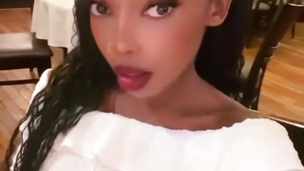 Baddie 🥹🔥 - vidéo du modèle de showcams Fun_size86