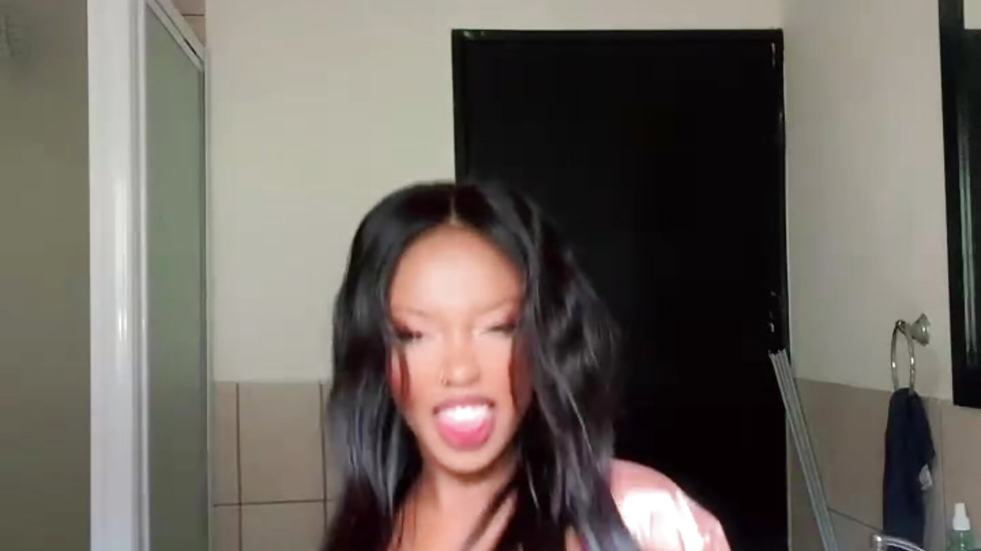 Fat ass 😈 - video van Fun_size86 cam-model