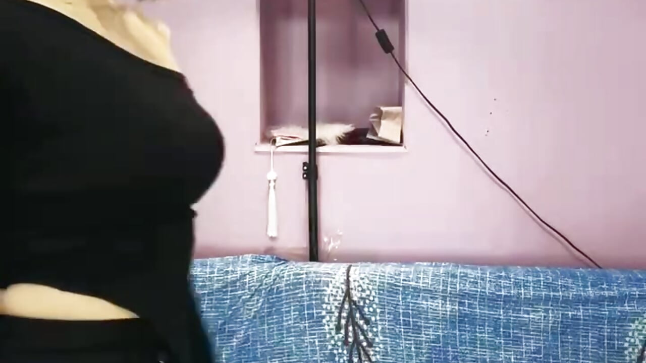 女主日常舞蹈才艺 - video by White-Lia cam model