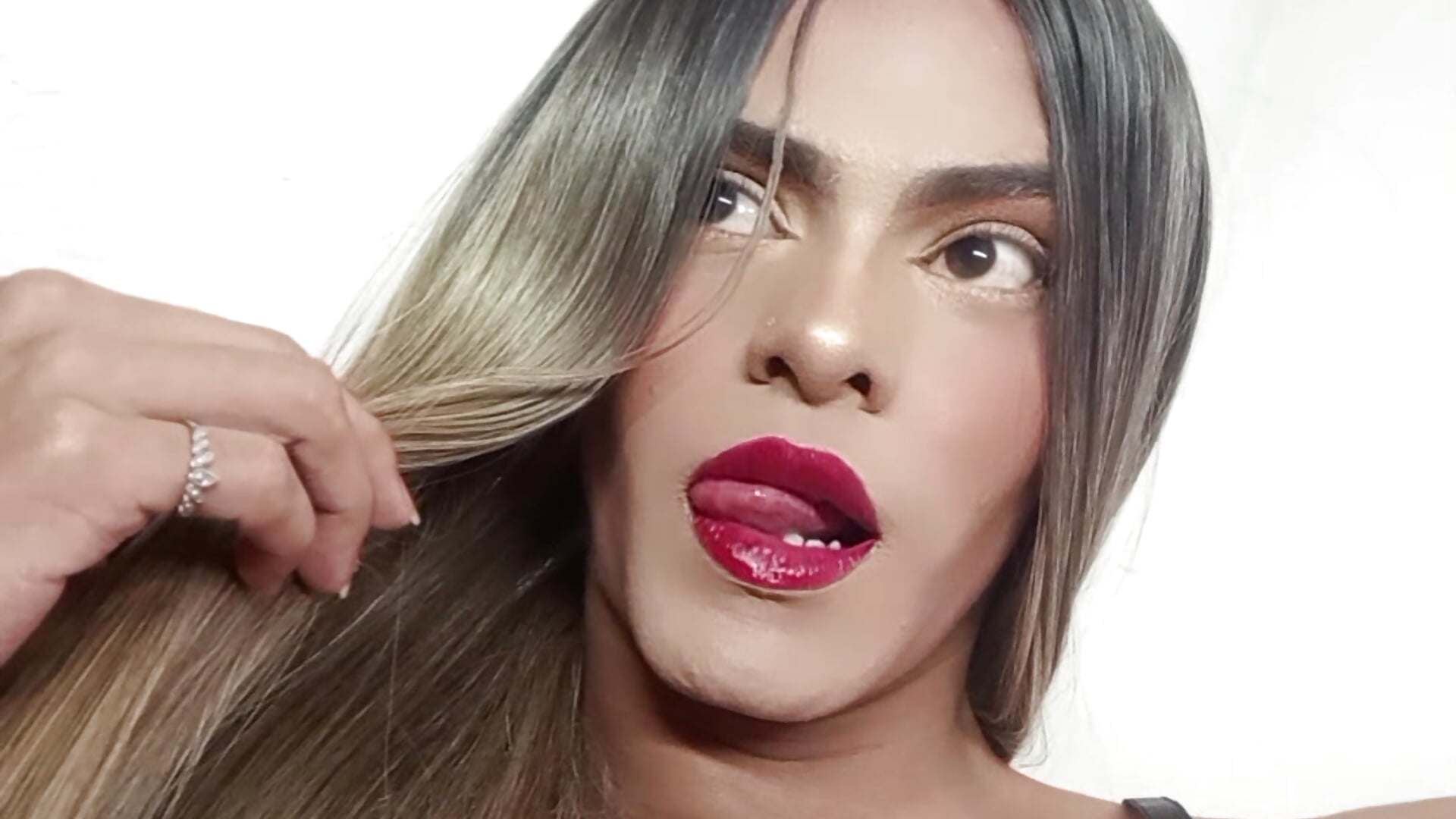 VID_20250810_143646_954 - vidéo du modèle de showcams isadora_mansini