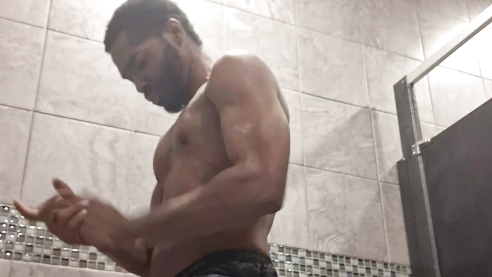 Leaving Da Gym — filmik 214KingLonggg, modela(-lki) na kamerkach