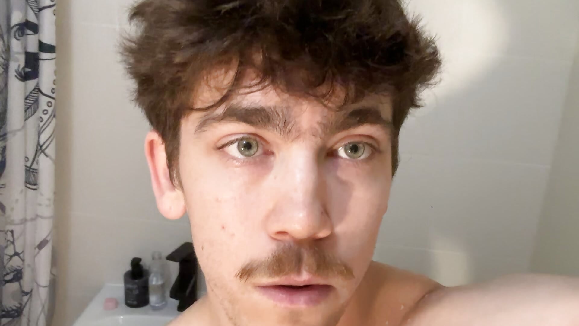 luca_syn