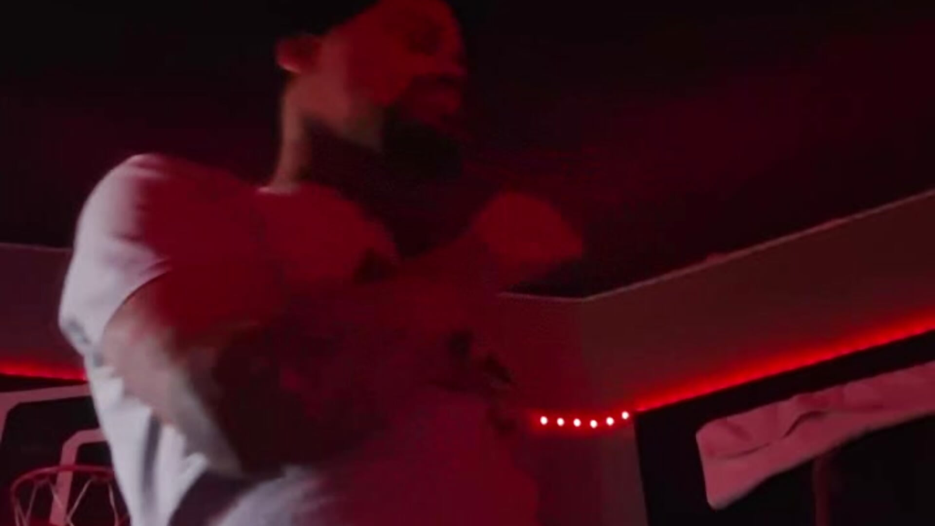 1000001919.mp4– Painstickwes kameramodell videója