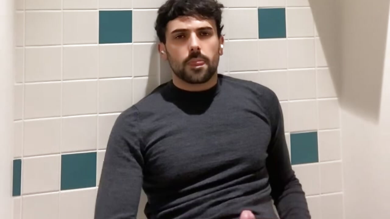 masturbation in the office toilets