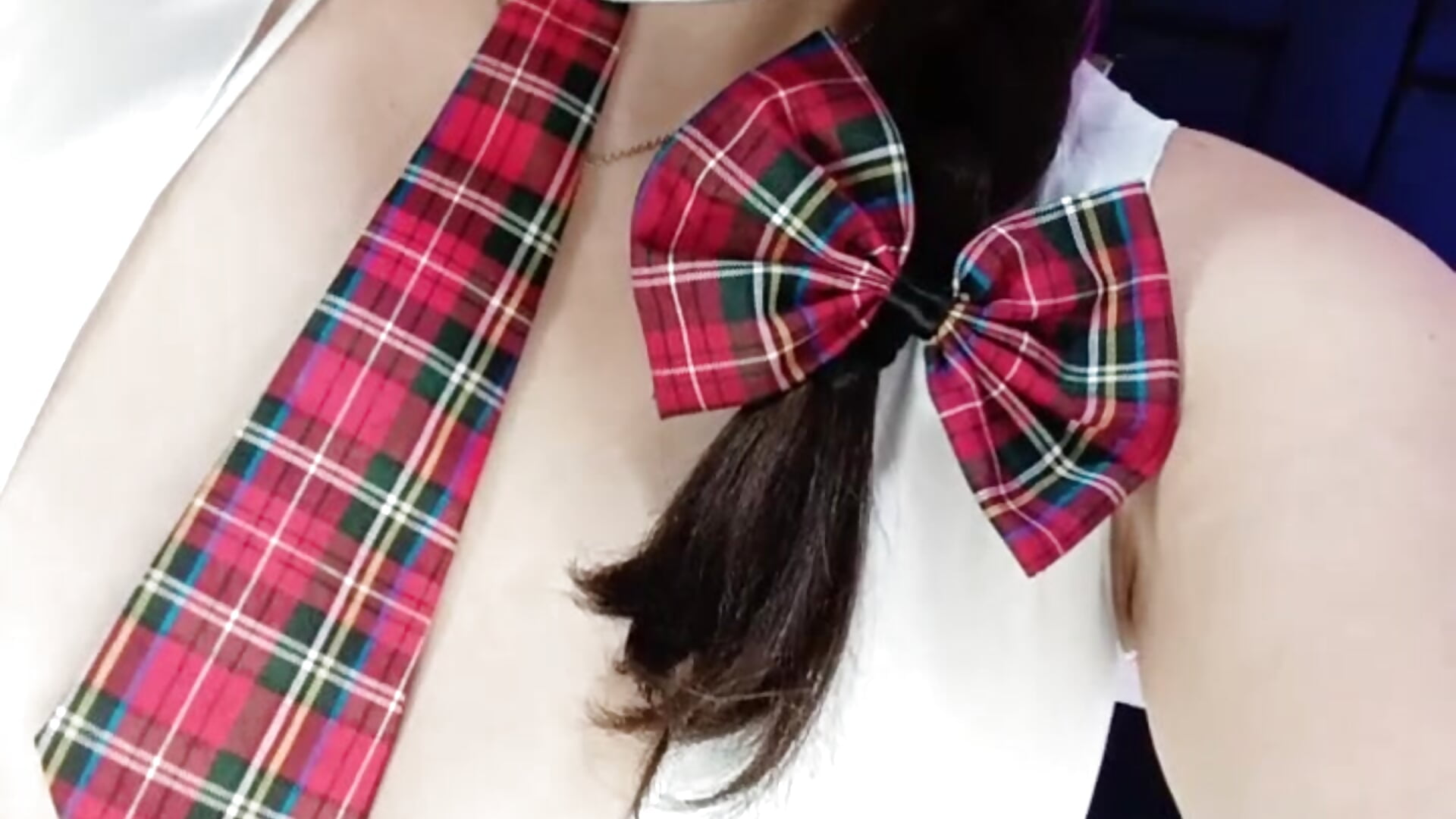 😏🙂‍↕️👸 - video by Krystal_Heartss cam model