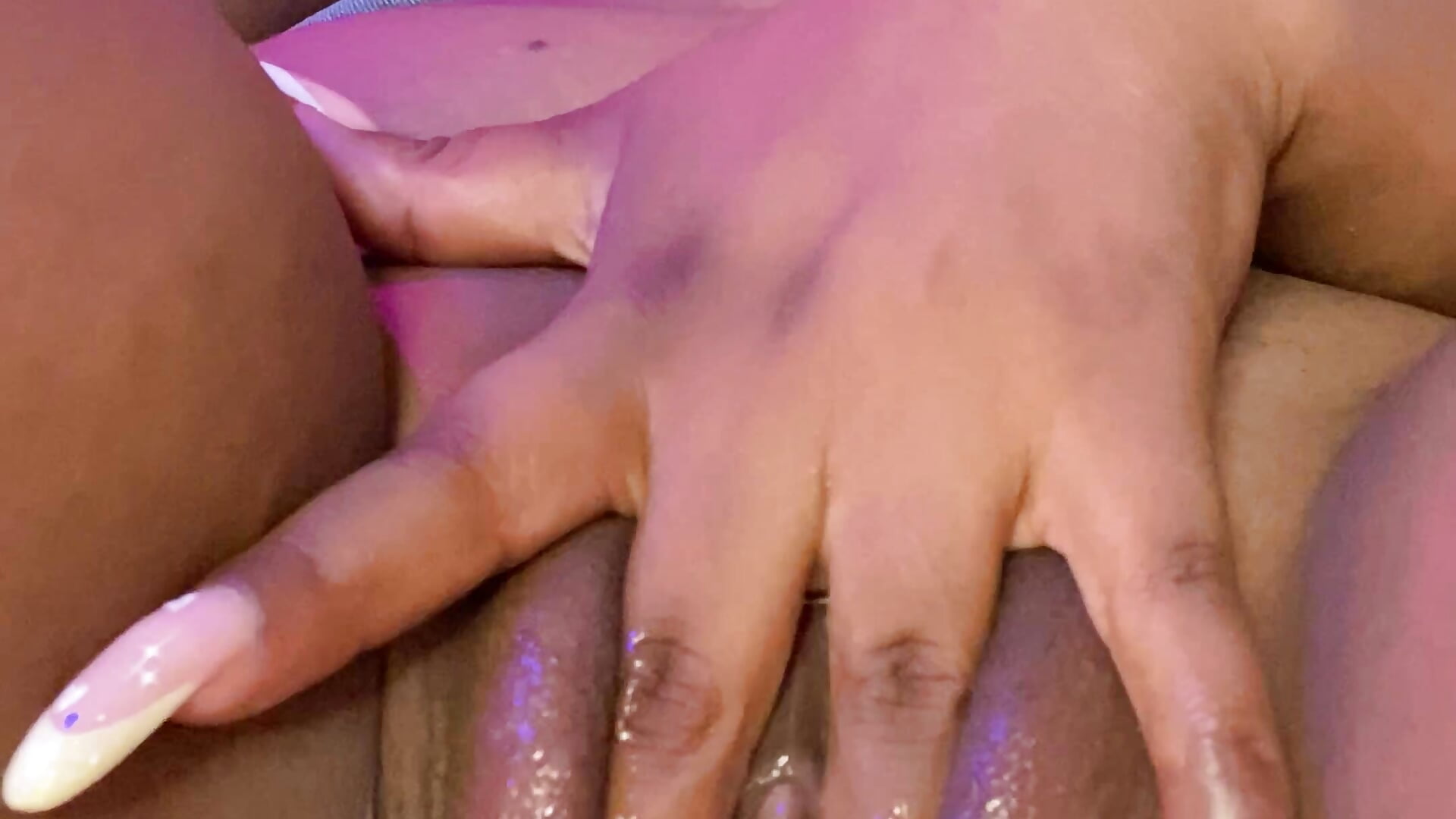 Your favorite cumsluts 💦🥵