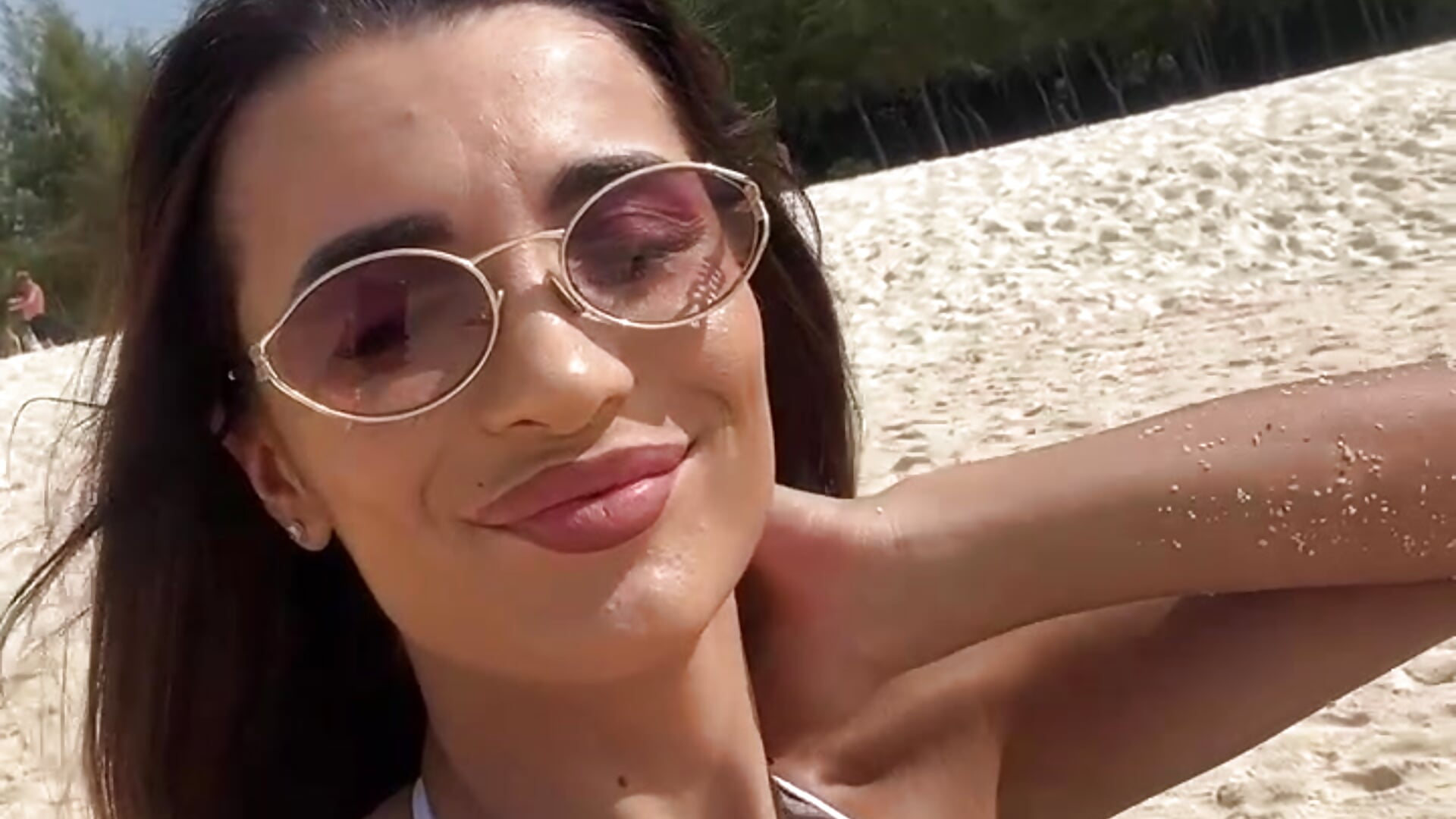 Muahh – video modela na kameri CindyKassidy