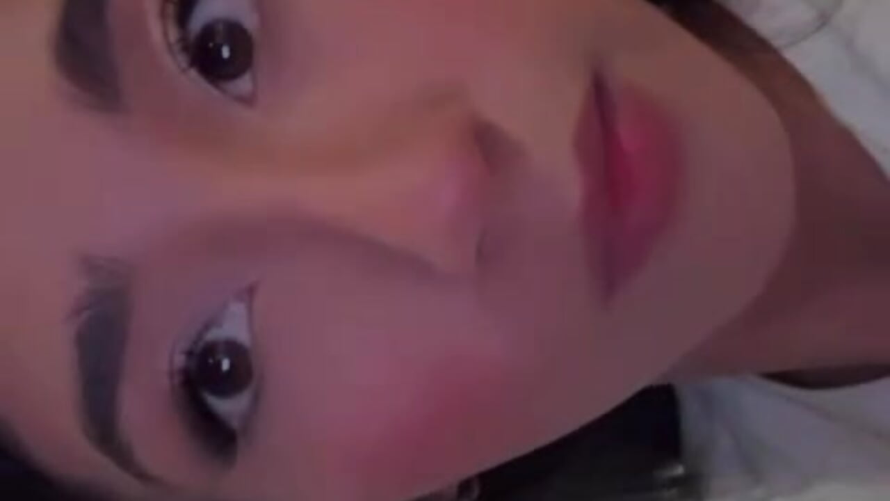 Look at me carefully... I don't always repeat the show. - Video von Mariana_Kalo Cam-Model