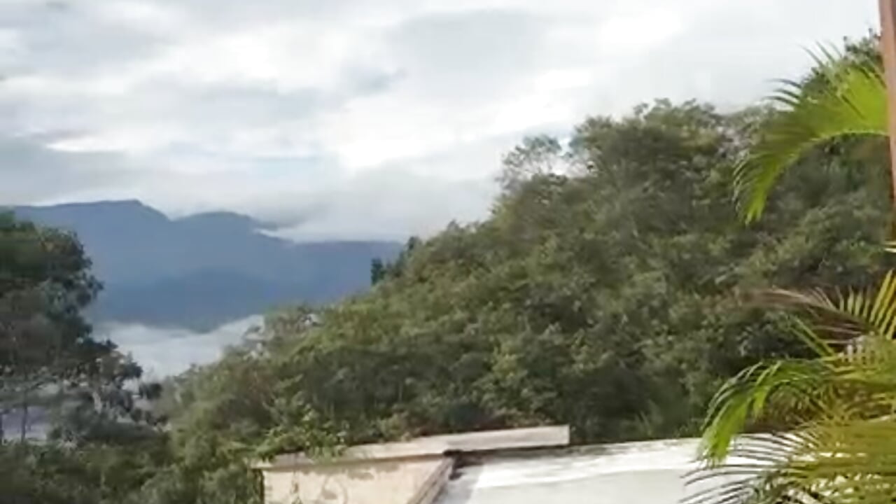 I love waking up and having this beautiful view ☀️😎 - video by Mariana_Kalo cam model