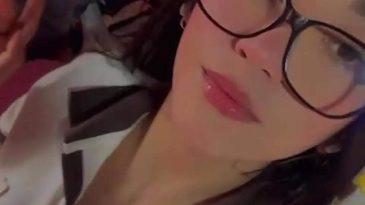 Don't look for me... if you're not ready to find me 🔥🔥 - video di Mariana_Kalo modella di cam